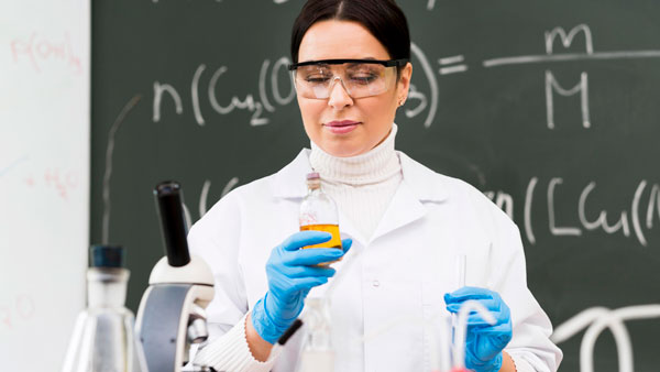 DOCENTE TIEMPO COMPLETO DEPARTAMENTO DE QUÍMICA Y BIOQUÍMICA SEDE TUNJA